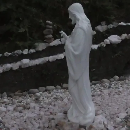 Luksusowy namiot Tienda De Campana En Ecoaldea Vegana Espiral En Plena Naturaleza Con Comida Y Cena Incluida Passos (Braga)