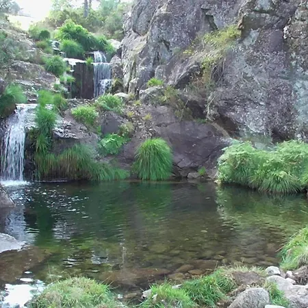 Tienda De Campana En Ecoaldea Vegana Espiral En Plena Naturaleza Con Comida Y Cena Incluida Passos (Braga)