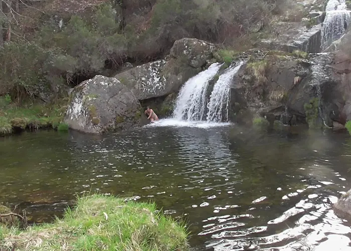 Tienda De Campana En Ecoaldea Vegana Espiral En Plena Naturaleza Con Comida Y Cena Incluida Lyxtält